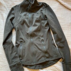 LULULEMON define jacket olive green size 6